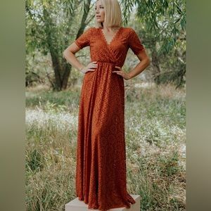 Baltic Born Venice Lace Maxi Dress, rust, size medium, NWT